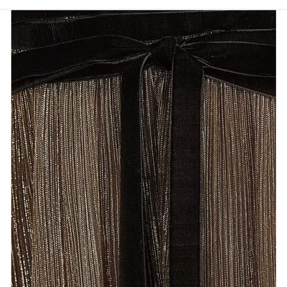 Sleeveless Metallic Bow Detail Tiered Maxi Dress - Picture 3 of 3
